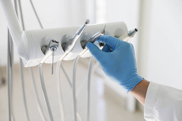 Professional Teeth Whitening technician working in Bloomington, TX